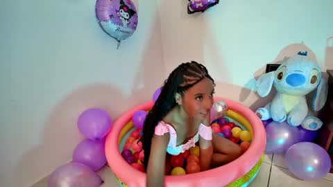 Snapshot of ellie_cute7 chatting on 15, 6, 2026 ellie_cute7 online show from 15, 6, 2026
