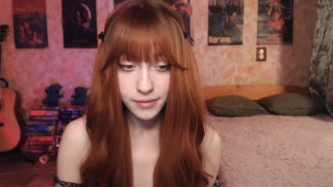 ellie_friendly online show from 16, 9, 2025