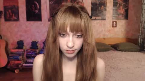 ellie_friendly online show from 19, 3, 2026