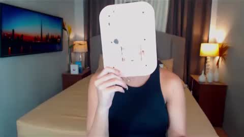 ellie online show from 1, 2, 2025