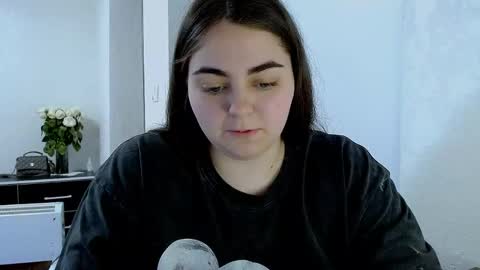 Ellie online show from 30, 4, 2026