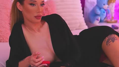 EllinaNuria online show from 27, 3, 2026