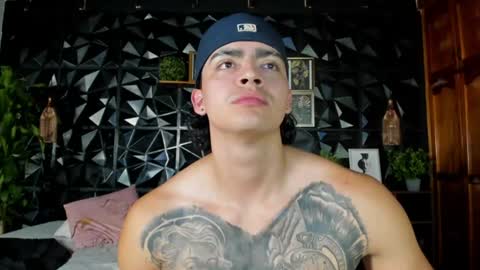 Snapshot of elliot_colton chatting on 13, 6, 2026 Elloit Colton online show from 13, 6, 2026