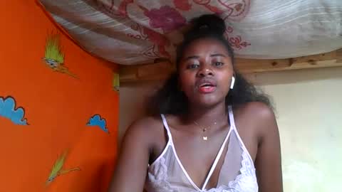 Snapshot of ellodi chatting on 27, 5, 2026 Ellodi online show from 27, 5, 2026