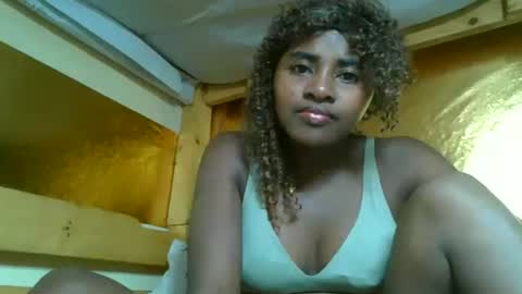 Snapshot of ellodi chatting on 24, 6, 2026 Ellodi online show from 24, 6, 2026