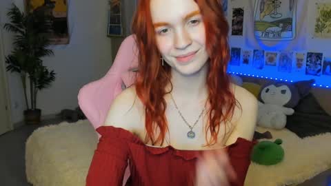 Snapshot of elly_milas chatting on 2, 12, 2024 Elly     Fansly  online show from 2, 12, 2024