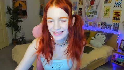 Snapshot of elly_milas chatting on 12, 1, 2025 Elly     Fansly  online show from 12, 1, 2025