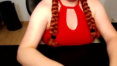 Elly online show from 7, 7, 2026