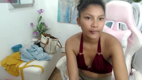 Elly online show from 23, 2, 2025