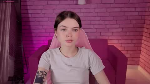 Snapshot of ellya_me chatting on 7, 2, 2026 Ellya online show from 7, 2, 2026