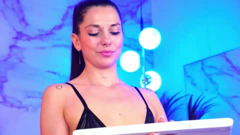 Elly online show from 20, 11, 2025