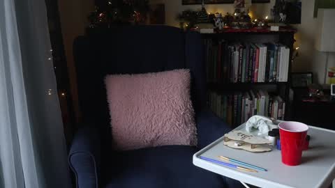 Snapshot of ellynaomi chatting on 6, 12, 2024 Elly Naomi online show from 6, 12, 2024