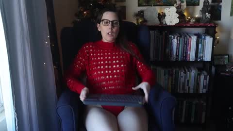 Snapshot of ellynaomi chatting on 6, 12, 2024 Elly Naomi online show from 6, 12, 2024