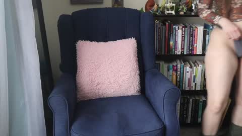 Snapshot of ellynaomi chatting on 10, 1, 2025 Elly Naomi online show from 10, 1, 2025