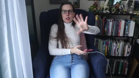 Snapshot of ellynaomi chatting on 12, 1, 2025 Elly Naomi online show from 12, 1, 2025