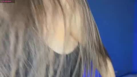 Snapshot of ellzabeth_ellison chatting on 18, 2, 2025 Im online Fri Sun Mon Tue Thu Fri Sat3 from 1000 online show from 18, 2, 2025