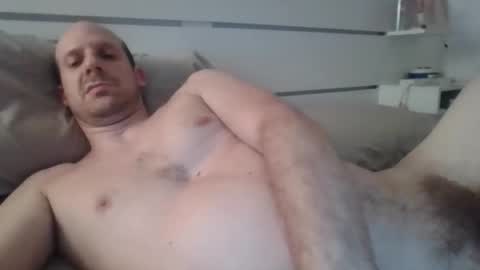 Mati Restrepo online show from 8, 3, 2026