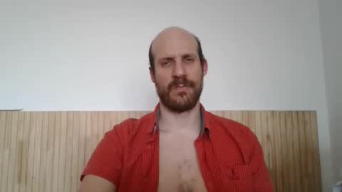 Mati Restrepo online show from 12, 4, 2026