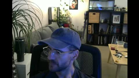 Snapshot of elmetaagain chatting on 5, 7, 2026 elmetaagain online show from 5, 7, 2026