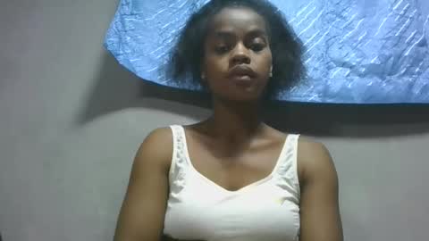 elodie228680 online show from 15, 5, 2026