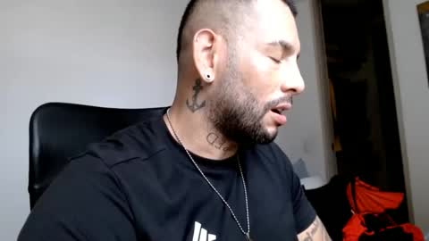 Snapshot of elosocazador chatting on 3, 1, 2025 elosocazador online show from 3, 1, 2025