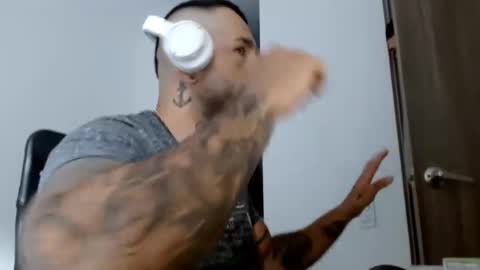 Snapshot of elosocazador chatting on 20, 1, 2025 elosocazador online show from 20, 1, 2025