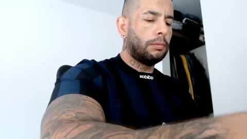 Snapshot of elosocazador chatting on 25, 1, 2025 elosocazador online show from 25, 1, 2025