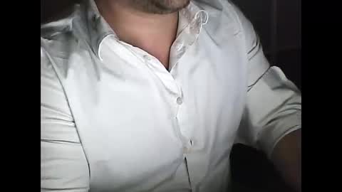 Snapshot of elpeladilla chatting on 8, 11, 2025 elpeladilla online show from 8, 11, 2025