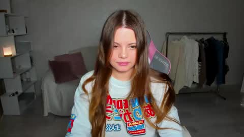 Luna online show from 5, 12, 2025