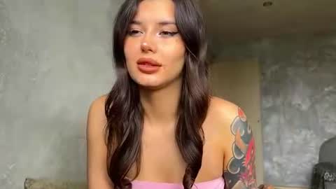 Snapshot of elvierimbach chatting on 14, 7, 2026 Elvi online show from 14, 7, 2026