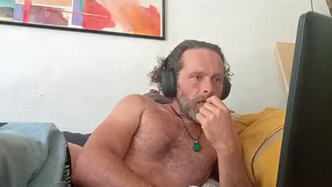 elyjahoye online show from 12, 6, 2026