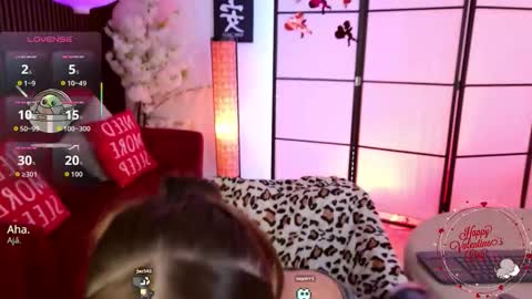 Elysia online show from 25, 2, 2026