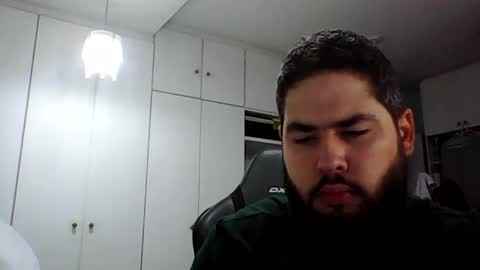 embarrassed_str8_3incher online show from 13, 7, 2026