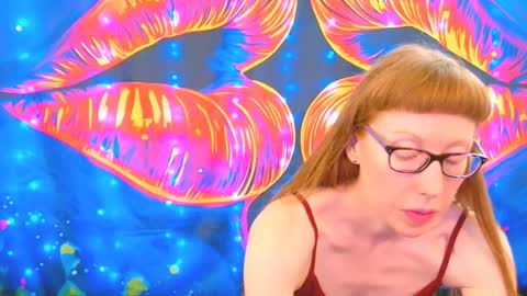 Ember Starleena online show from 18, 2, 2026