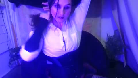 Snapshot of embers_of_eternity chatting on 20, 1, 2025 Ellie online show from 20, 1, 2025