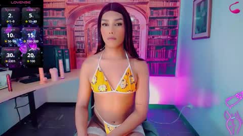 Emeli online show from 4, 12, 2025