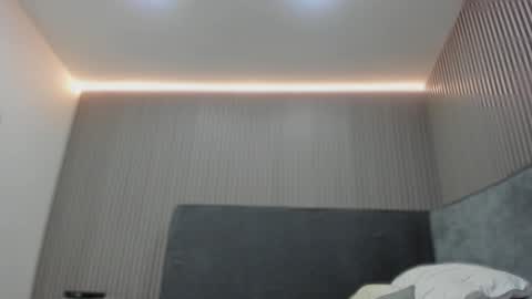 emelie_89 online show from 13, 2, 2026