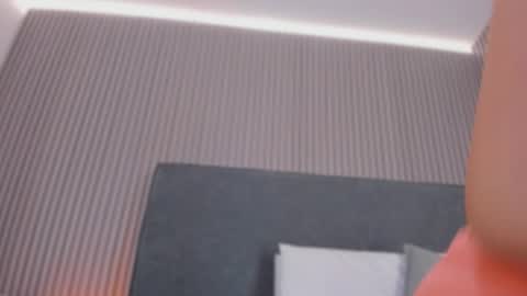 emelie_89 online show from 28, 2, 2026