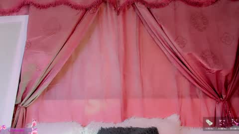 Emely Rous online show from 2, 12, 2024