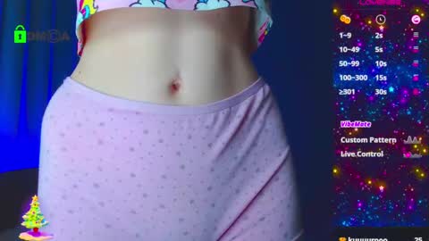 Snapshot of emelycrystal chatting on 1, 2, 2025 Emely online show from 1, 2, 2025