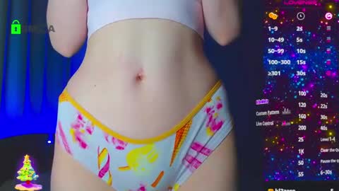 Snapshot of emelycrystal chatting on 2, 2, 2025 Emely online show from 2, 2, 2025