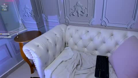 emely ross online show from 6, 3, 2025