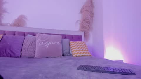 Snapshot of emelyy_carter chatting on 12, 2, 2025 Emy online show from 12, 2, 2025
