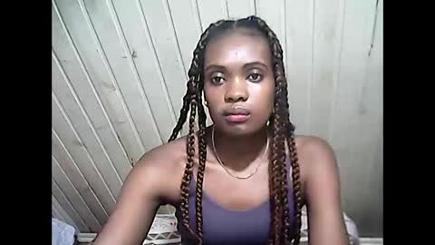 Emerence9794 online show from 16, 4, 2026