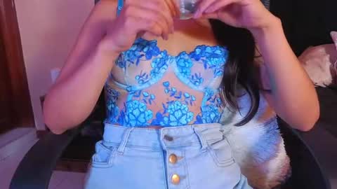 Emilia Gomez online show from 31, 7, 2026