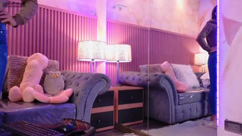 Emily online show from 14, 1, 2025