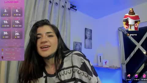 emilayton_ online show from 9, 12, 2024