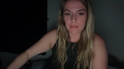emilelovesyou online show from 12, 7, 2026