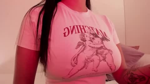 Snapshot of emilia_ghendle chatting on 12, 12, 2024 Emilia Big Boobs online show from 12, 12, 2024