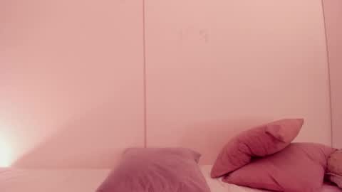 Snapshot of emilia_ghendle chatting on 16, 12, 2024 Emilia Big Boobs online show from 16, 12, 2024